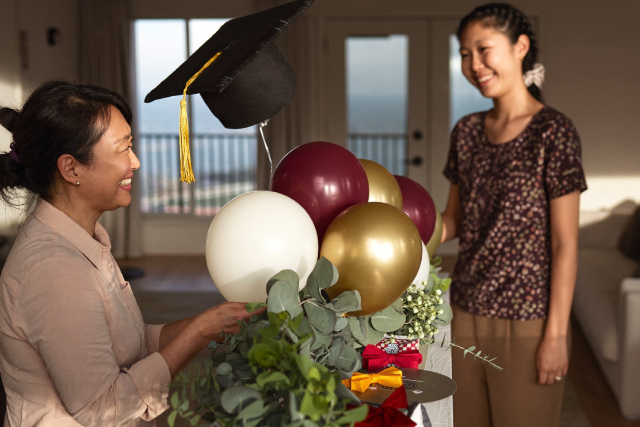Planning Graduation Party Balloon Decor in Singapore